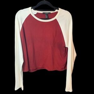 Forever 21 Cropped Long Sleeve Tee Women’s Medium